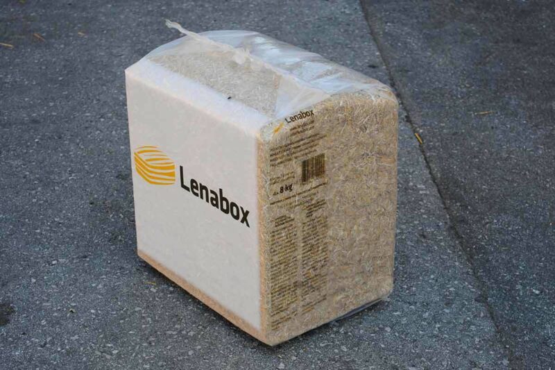 Lenabox Strohballen in Packungen von 8 kg