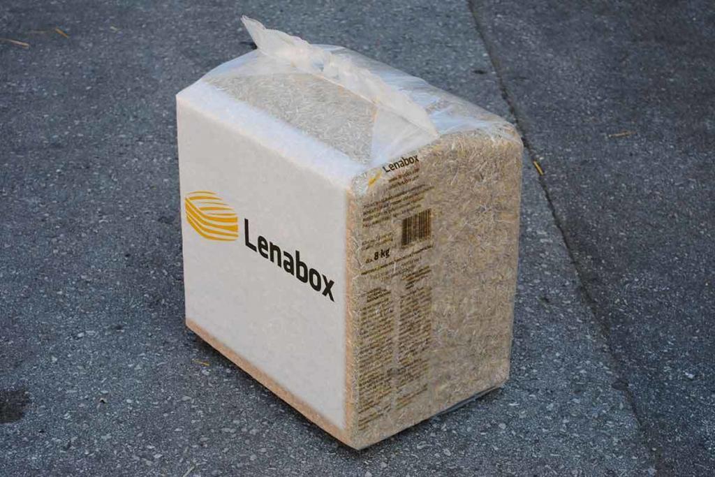 Lenabox Strohballen in Packungen von 8 kg
